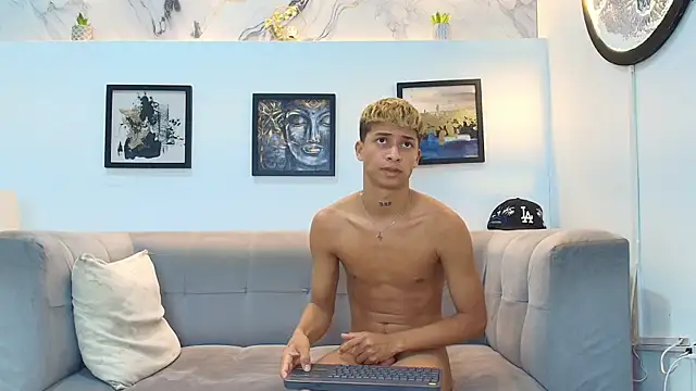 GOLD_BOYS webcam