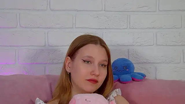 LiliLinn webcam