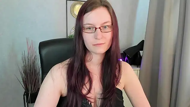 emmaxDelight webcam