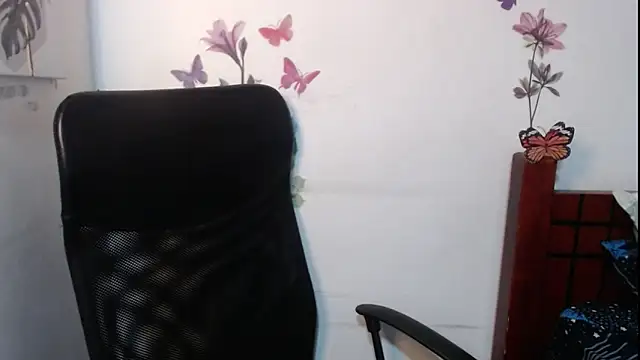 Lyra_Black_ webcam