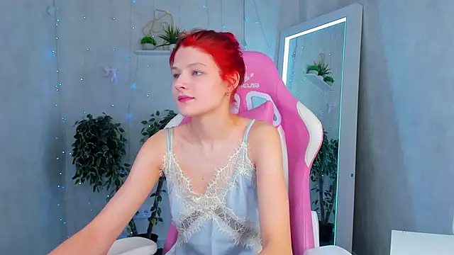 Bonnie_Hernandez webcam