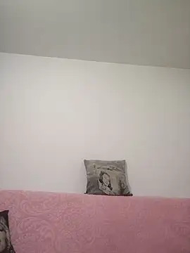 AriaWeston webcam