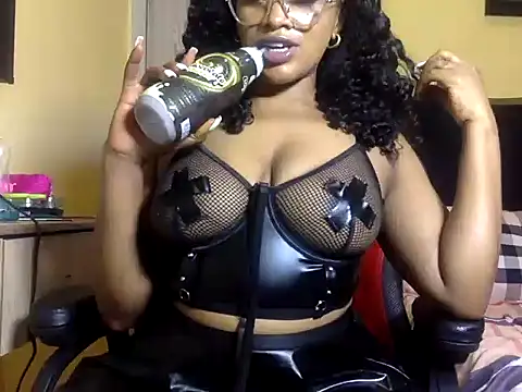 BOOTY_BANGERxxx webcam
