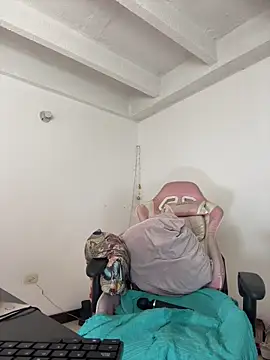Michel_Jones webcam