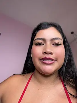 LunaaRosse webcam