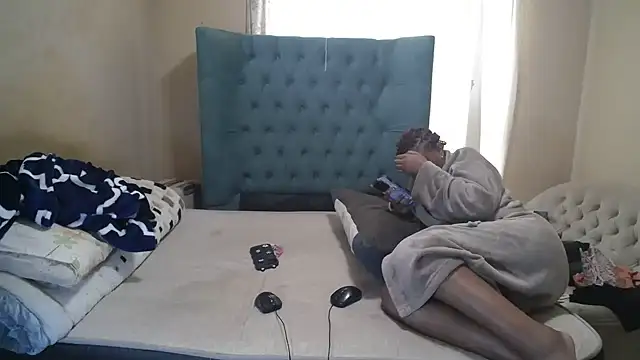 EssenceLovers webcam