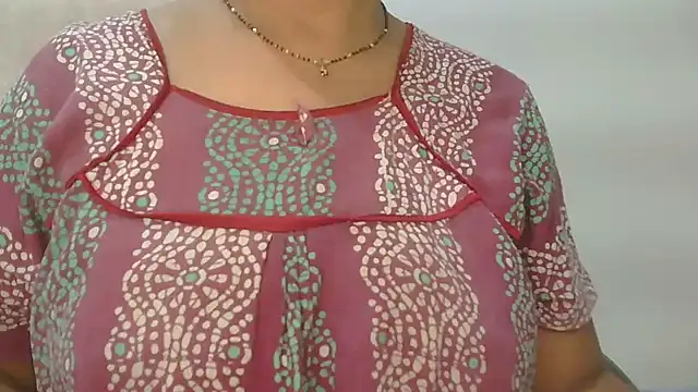 Cute_Ruhi99 webcam