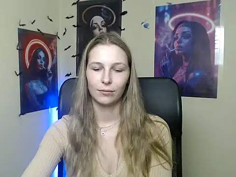 StrangerGi webcam