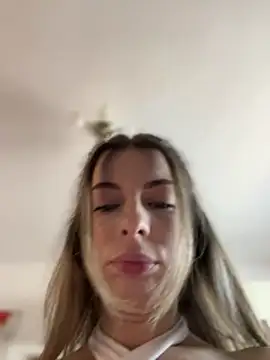 Mia_Ethan webcam