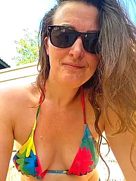 cumtomama webcam