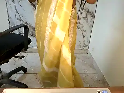 Its_Soniya69 webcam