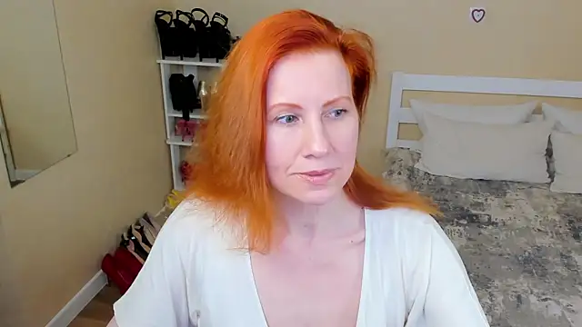 FoxySophia webcam