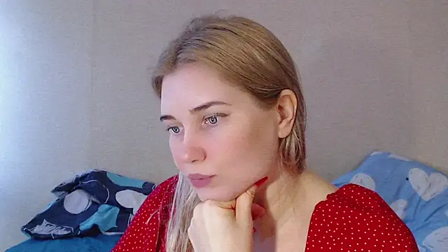 mmmPinUpGirl webcam