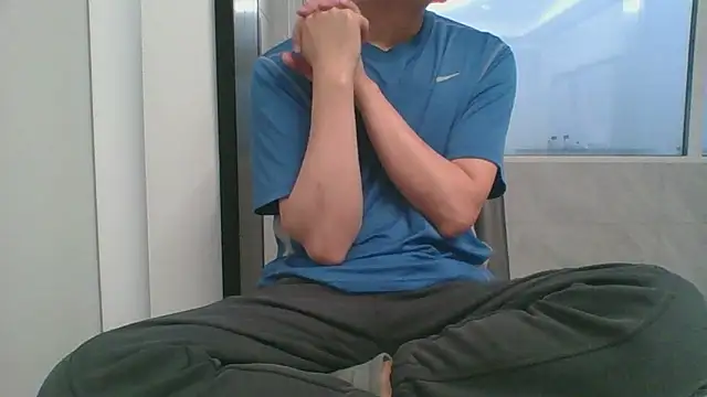 nole_china7 (Ask my age) - talk / fun / cum