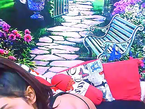 IndianPretty14u2Luv webcam