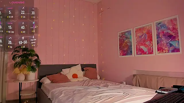 Lilit_Sinful webcam