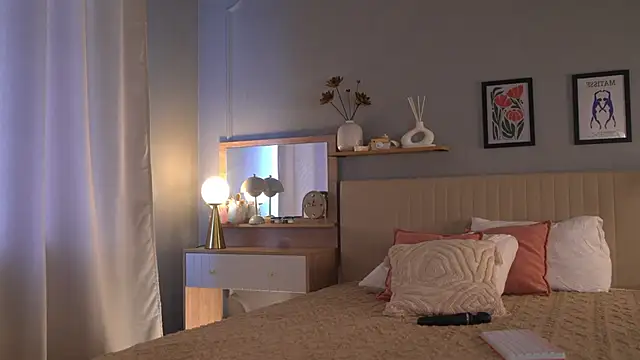 Emmiellee webcam