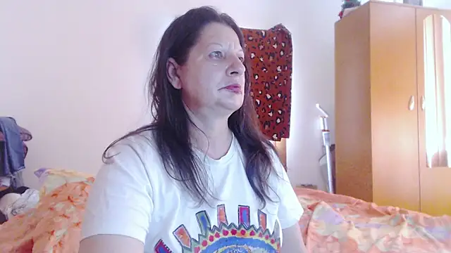 ExtasyMature webcam