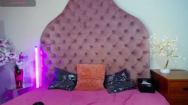 Erikka__ webcam