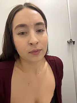 Holly_Play webcam