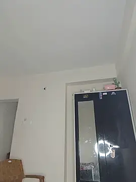 Shivani2002 webcam