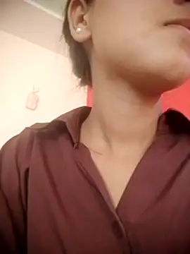 TANU01990 webcam