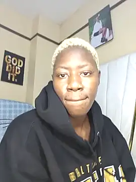SquirtQueen16 webcam