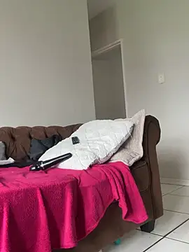 stupidnaturalphatbooty_ - StupidNaturalPhatBooty_'s free webcam - UK Sex Cams