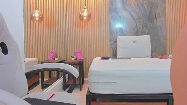 mary_spencer webcam
