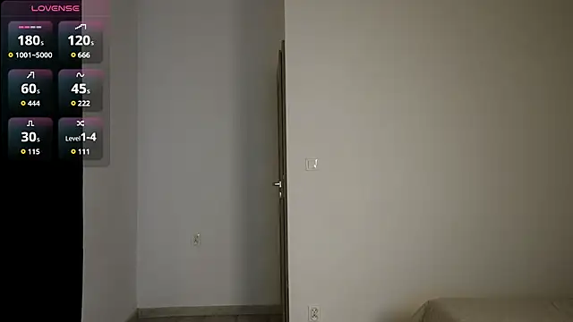 Jonathan___123 webcam