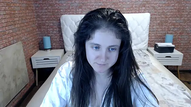 Holliy_Cooper webcam