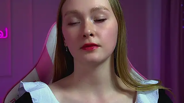 AgataFoxley live cam