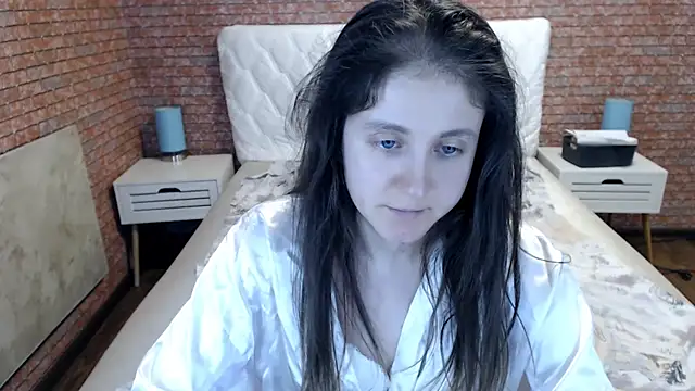 Holliy_Cooper webcam