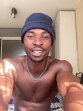 eyoItsRiley