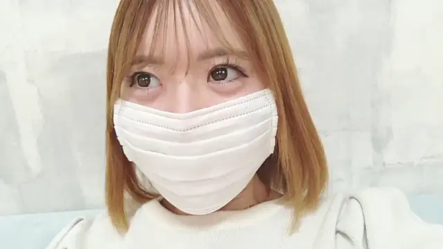 momo_love_'s Live Sex Cam Show