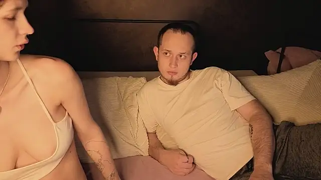 Pearl_couple webcam