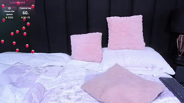 kaylasanders7 webcam
