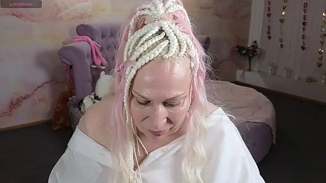 Penelope_Pinky webcam