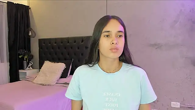 alice__susan webcam
