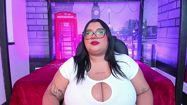 tifanny_bigboobs11 webcam