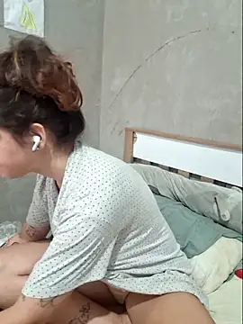 luuhcat09 webcam