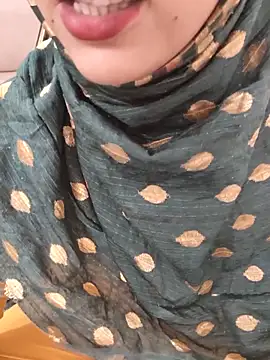 Indian-Aleena webcam