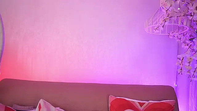 JadeSummerr webcam
