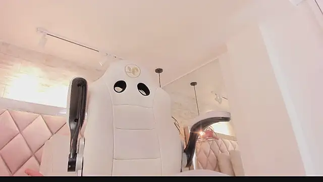 grace_daviss webcam