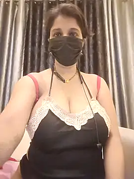 Smita_silk69