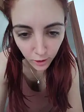 Honeygirl08 webcam