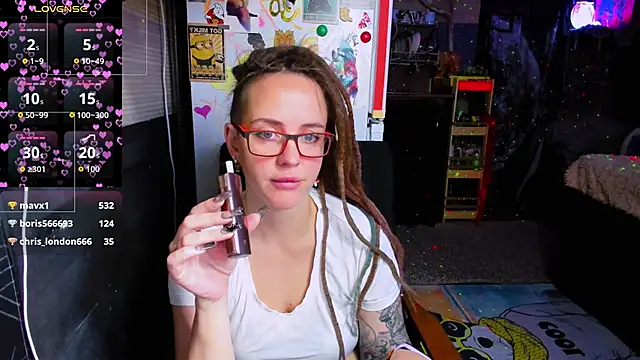 LisaFoxy_y webcam