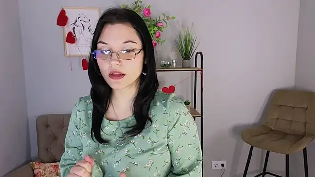 Veronica_McKinney webcam