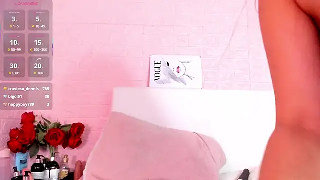 Celeste_Rox webcam