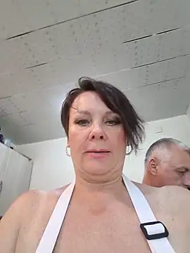 _lady_red_ webcam